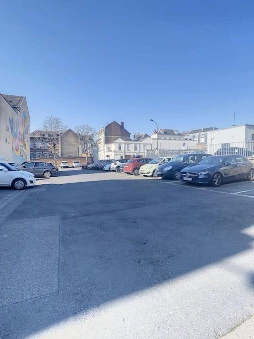 Stud Confort Centre Ville 4Pers Saint-Quentin  Eksteriør bilde