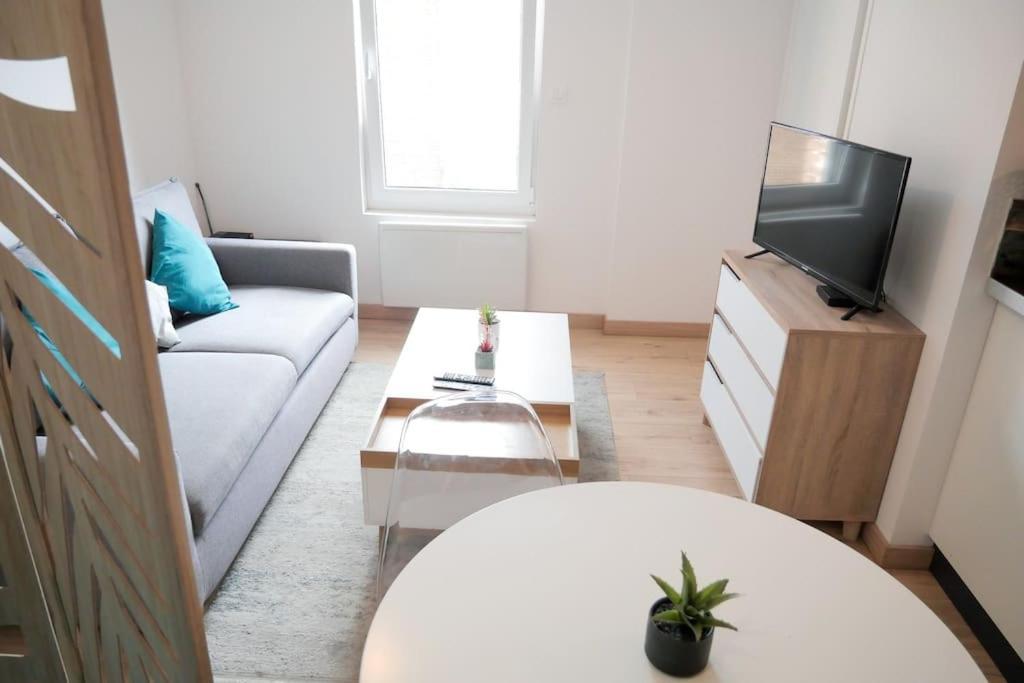 Stud Confort Centre Ville 4Pers Saint-Quentin  Eksteriør bilde